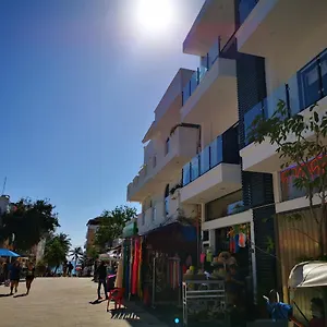https://paz-2-norte-estudios.allrivieramayahotels.com