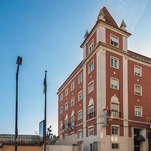 https://v-dinastia-guesthouse.hotels-lisbon-portugal.com